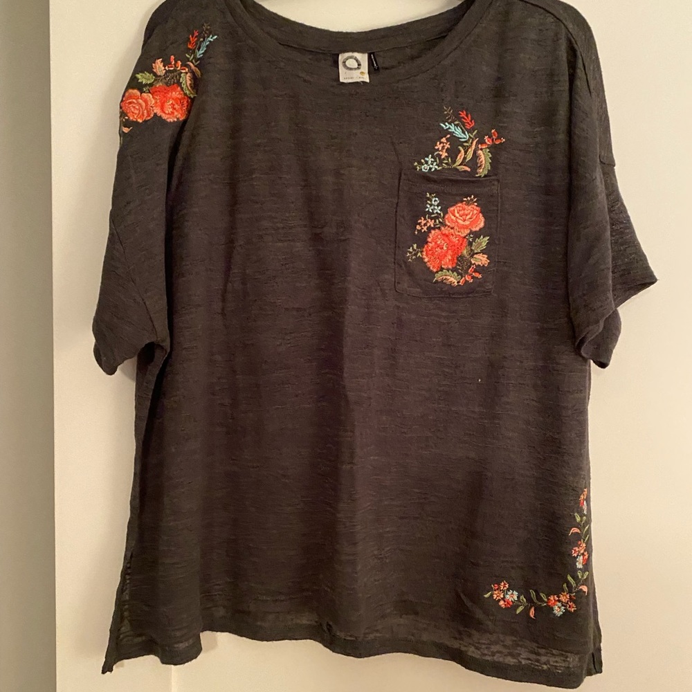 Akemi +Kin lightweight sweater tee